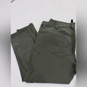 Lululemon Men's Olive Green Pants
40x30